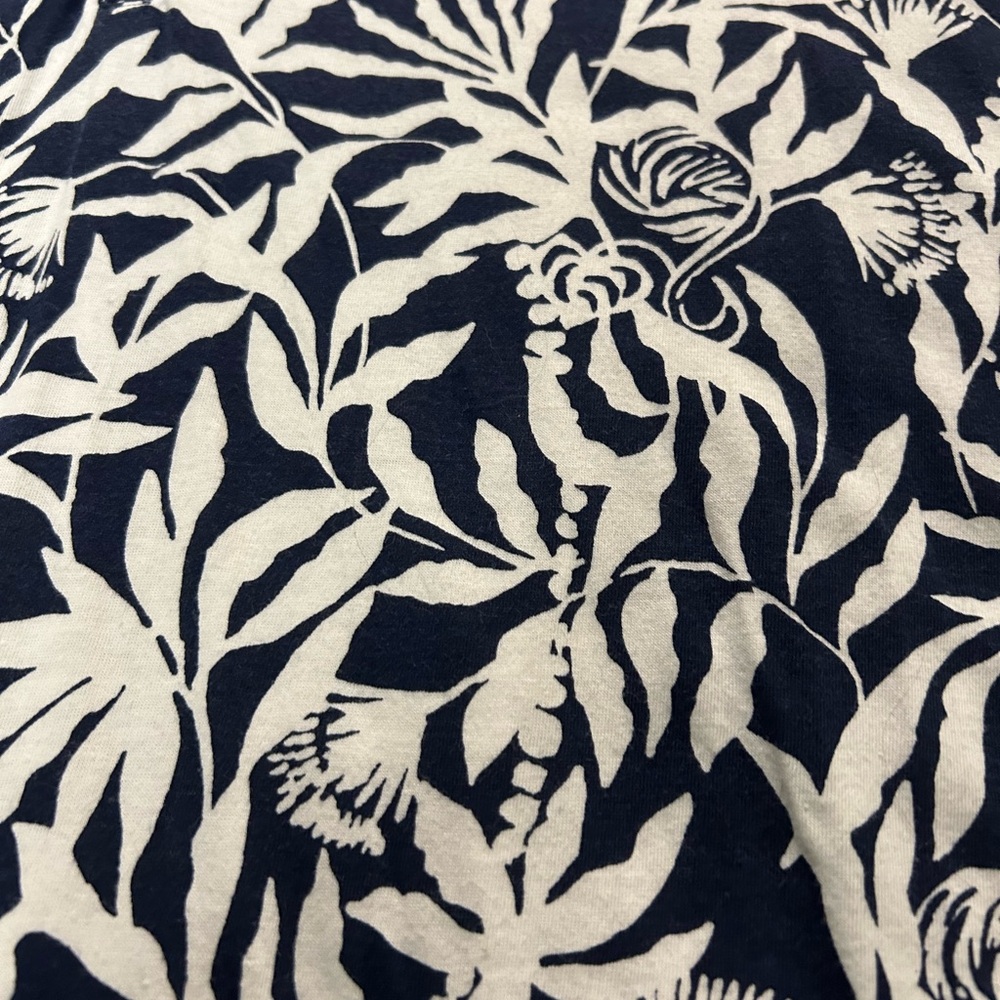 Lilly Pulitzer Norris Navy and White Floral Women's Dress - Picture 7 of 10